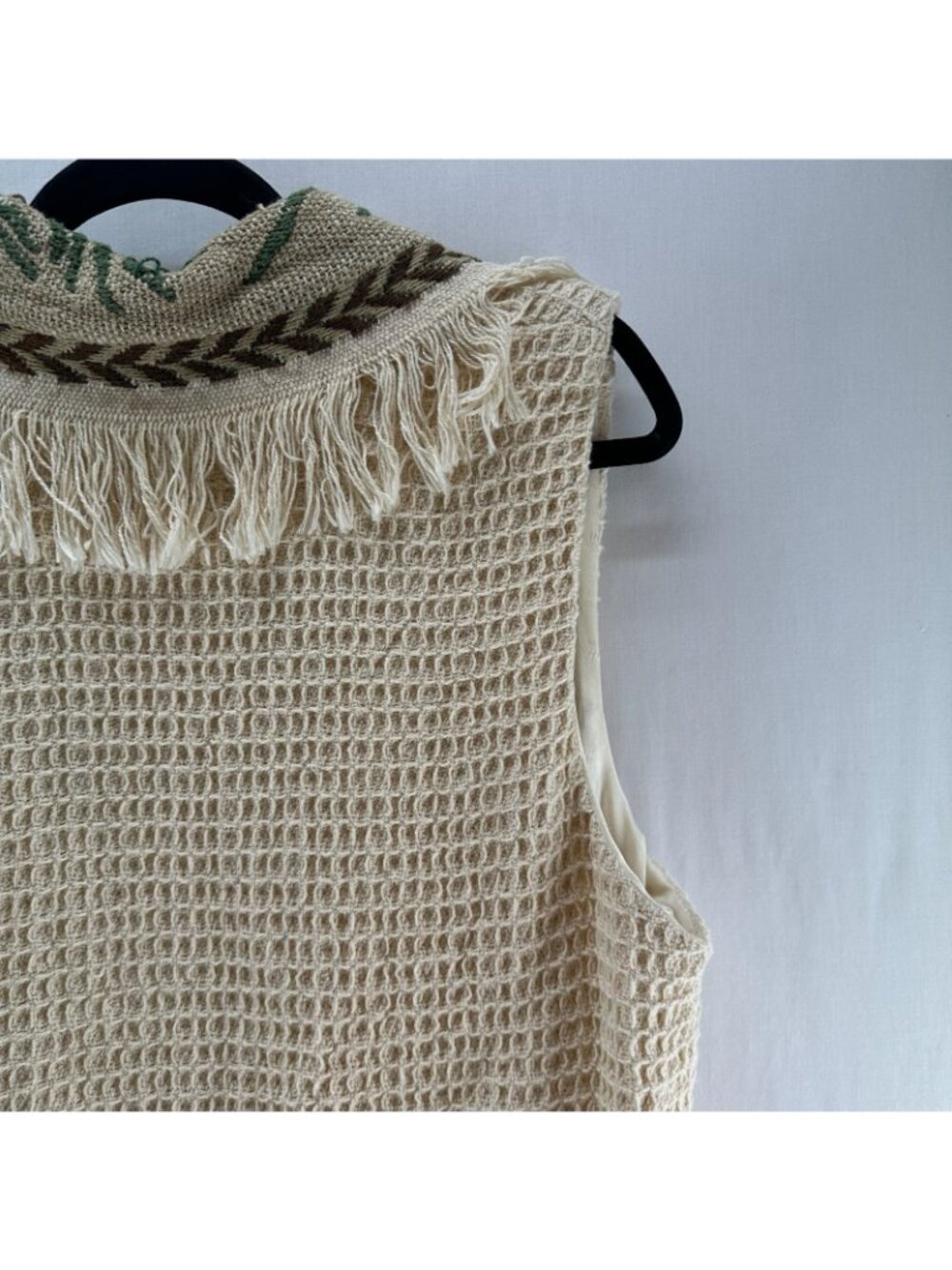Vintage Jans Jems Tapestry Fringe Shawl Vest Size M/L Woven Lined Pinecone Cream - Picture 10 of 11